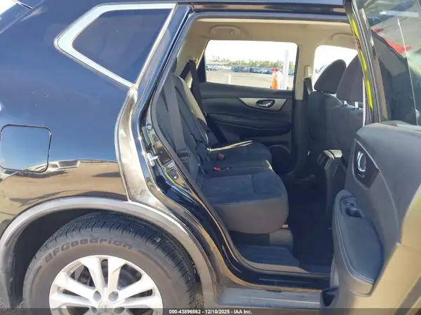 KNMAT2MTXGP679773 2016 NISSAN ROGUE - Image 8