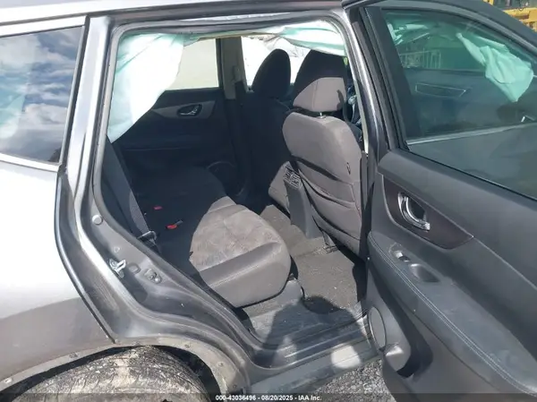 KNMAT2MTXGP682642 2016 NISSAN ROGUE - Image 8