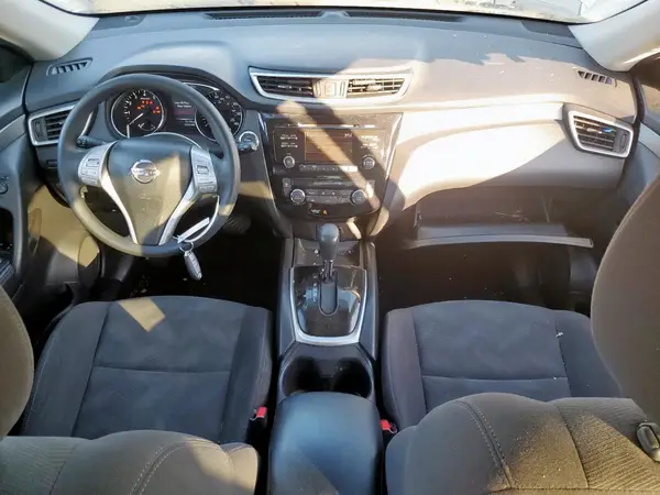 KNMAT2MTXGP685640 2016 NISSAN ROGUE - Image 8