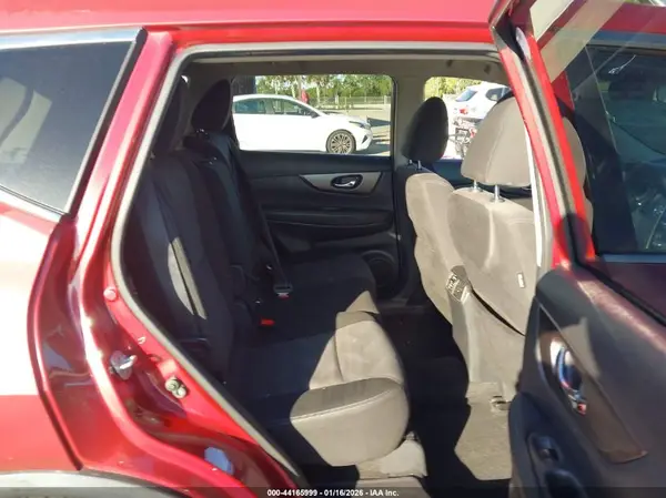 KNMAT2MTXGP721696 2016 NISSAN ROGUE - Image 8