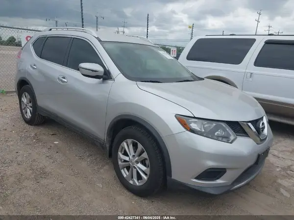 KNMAT2MTXGP722752 2016 NISSAN ROGUE - Image 1