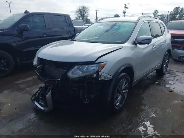 KNMAT2MTXGP723335 2016 NISSAN ROGUE - Image 2
