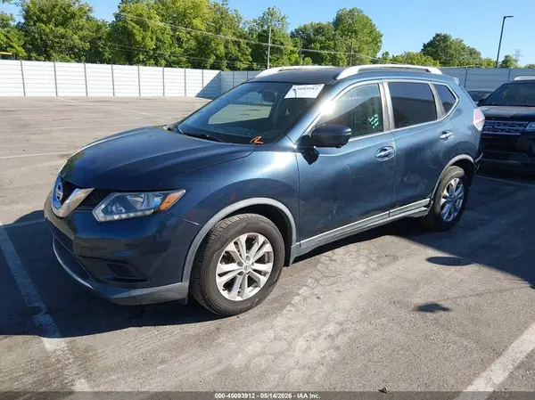 KNMAT2MTXGP727000 2016 NISSAN ROGUE - Image 2