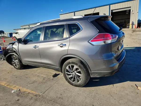 KNMAT2MTXGP738045 2016 NISSAN ROGUE - Image 2