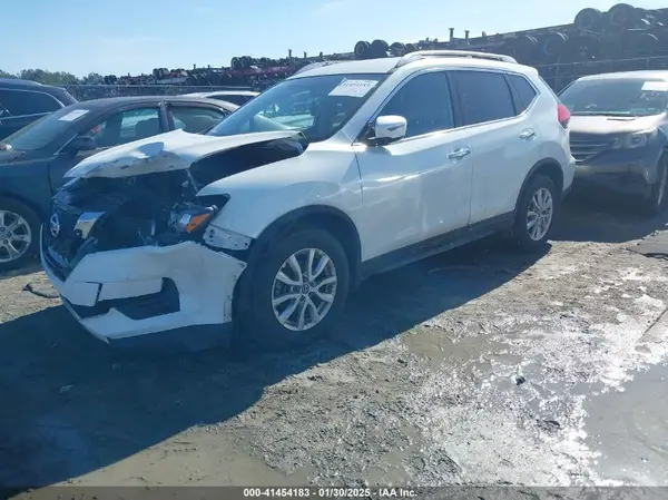 KNMAT2MTXHP501153 2017 NISSAN ROGUE - Image 2