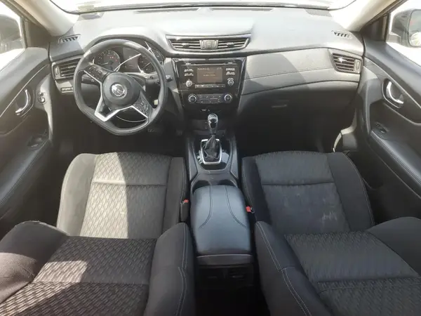 KNMAT2MTXHP506191 2017 NISSAN ROGUE - Image 8