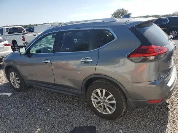 KNMAT2MTXHP507308 2017 NISSAN ROGUE - Image 2