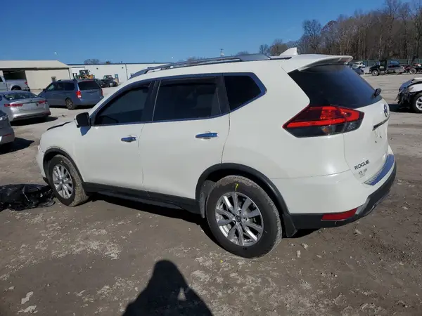 KNMAT2MTXHP507714 2017 NISSAN ROGUE - Image 2
