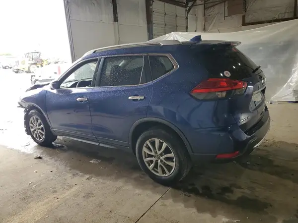 KNMAT2MTXHP509849 2017 NISSAN ROGUE - Image 2