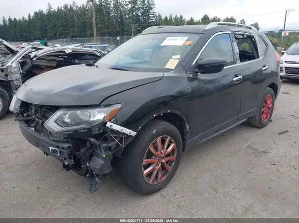 KNMAT2MTXHP511438 2017 NISSAN ROGUE - Image 2