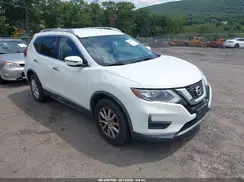 KNMAT2MTXHP512444 2017 NISSAN ROGUE