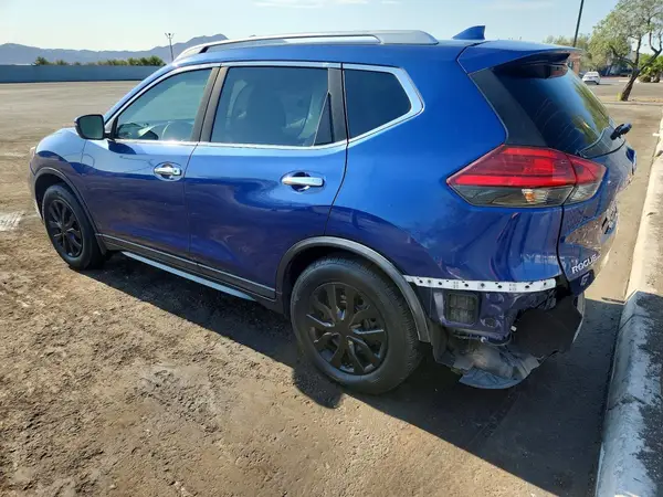 KNMAT2MTXHP523251 2017 NISSAN ROGUE - Image 2