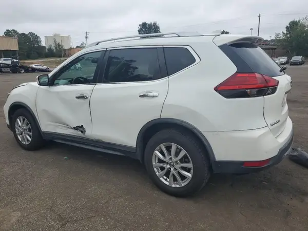 KNMAT2MTXHP524402 2017 NISSAN ROGUE - Image 2