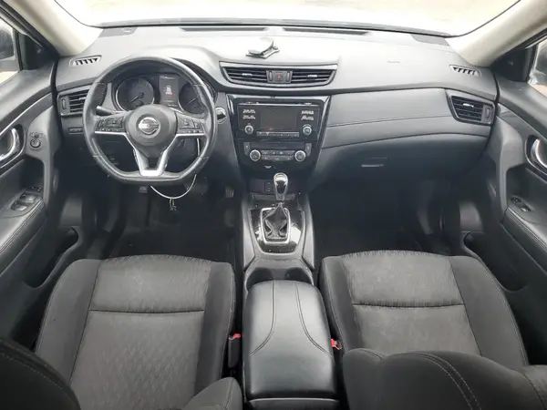 KNMAT2MTXHP524402 2017 NISSAN ROGUE - Image 8