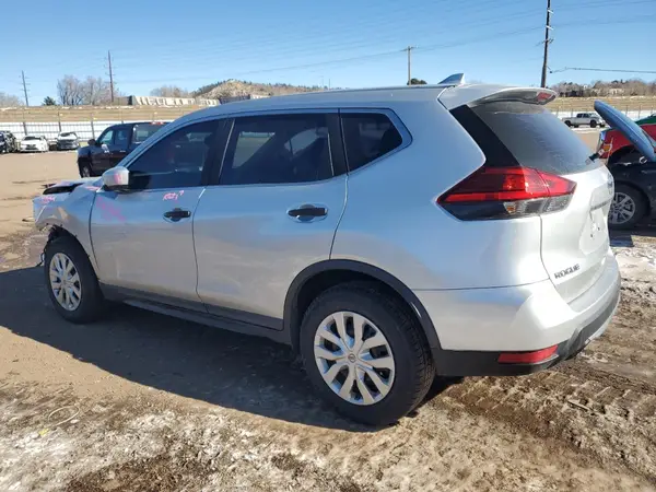 KNMAT2MTXHP525808 2017 NISSAN ROGUE - Image 2