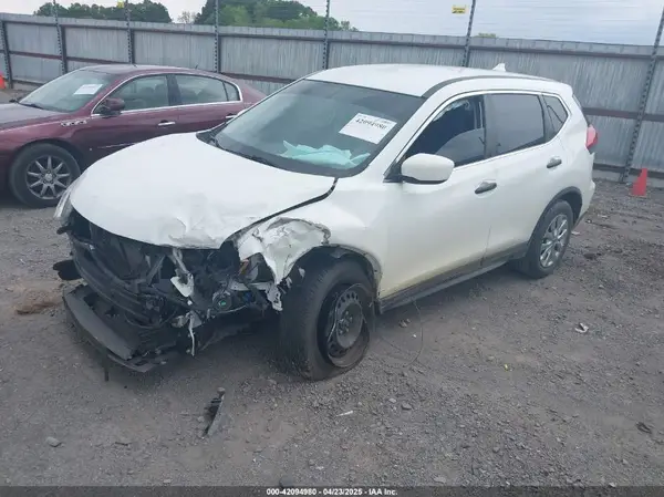 KNMAT2MTXHP531530 2017 NISSAN ROGUE - Image 2