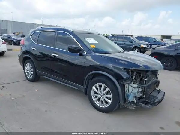 KNMAT2MTXHP539983 2017 NISSAN ROGUE - Image 1