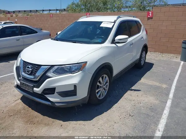 KNMAT2MTXHP543757 2017 NISSAN ROGUE - Image 2