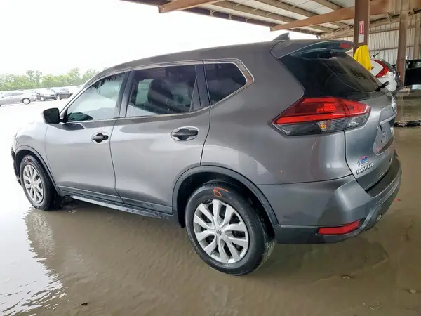 KNMAT2MTXHP543838 2017 NISSAN ROGUE - Image 2
