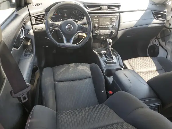 KNMAT2MTXHP544035 2017 NISSAN ROGUE - Image 8