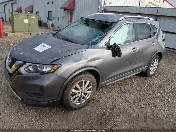 KNMAT2MTXHP546819 2017 NISSAN ROGUE - Image 2