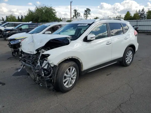 KNMAT2MTXHP548294 2017 NISSAN ROGUE - Image 1