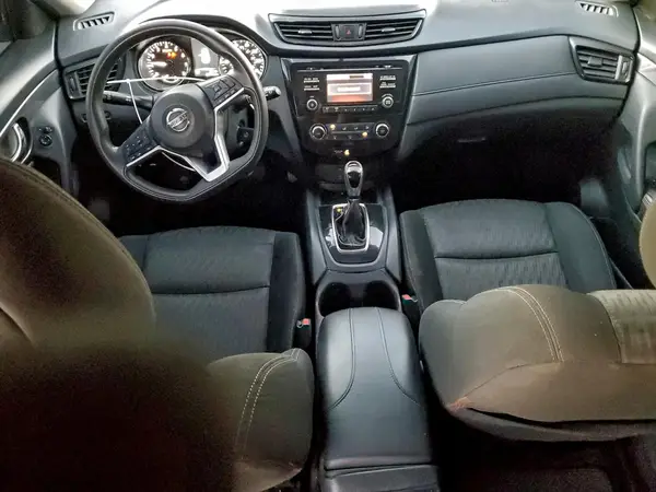 KNMAT2MTXHP549378 2017 NISSAN ROGUE - Image 8