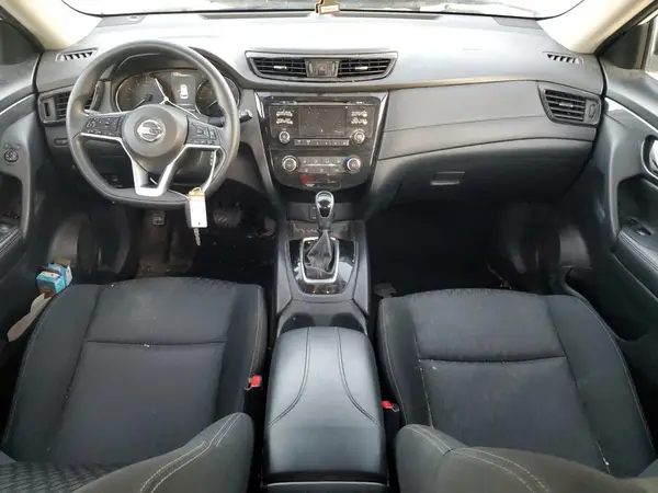 KNMAT2MTXHP549624 2017 NISSAN ROGUE - Image 8