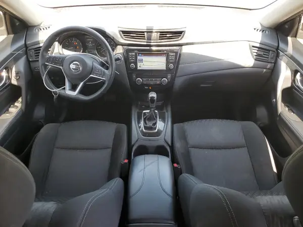 KNMAT2MTXHP554726 2017 NISSAN ROGUE - Image 8