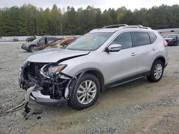 KNMAT2MTXHP557495 2017 NISSAN ROGUE - Image 1