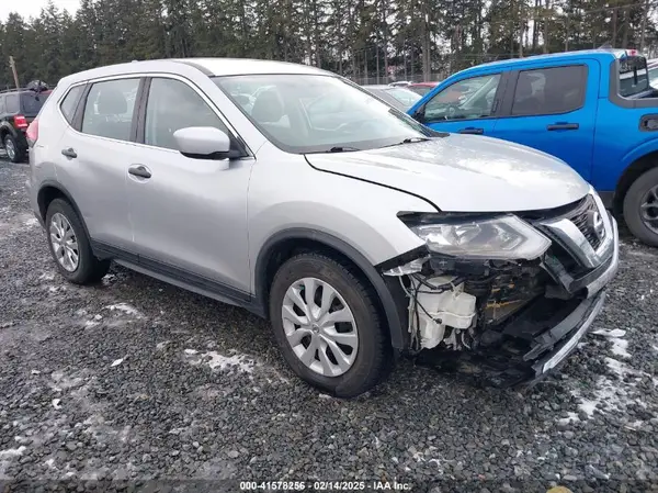 KNMAT2MTXHP568822 2017 NISSAN ROGUE - Image 1