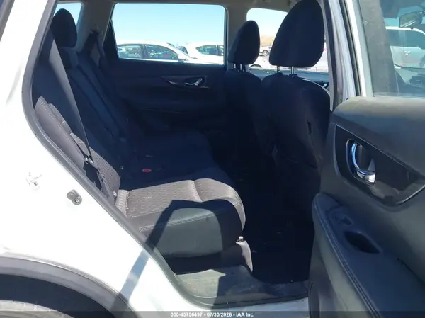 KNMAT2MTXHP577052 2017 NISSAN ROGUE - Image 8