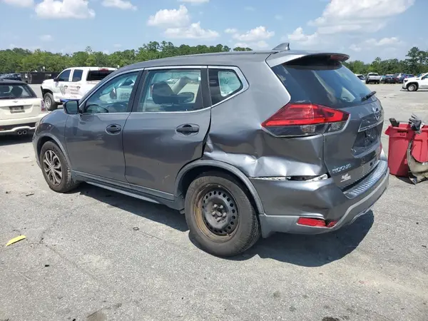 KNMAT2MTXHP579657 2017 NISSAN ROGUE - Image 2