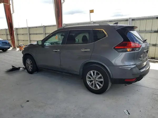 KNMAT2MTXHP593655 2017 NISSAN ROGUE - Image 2