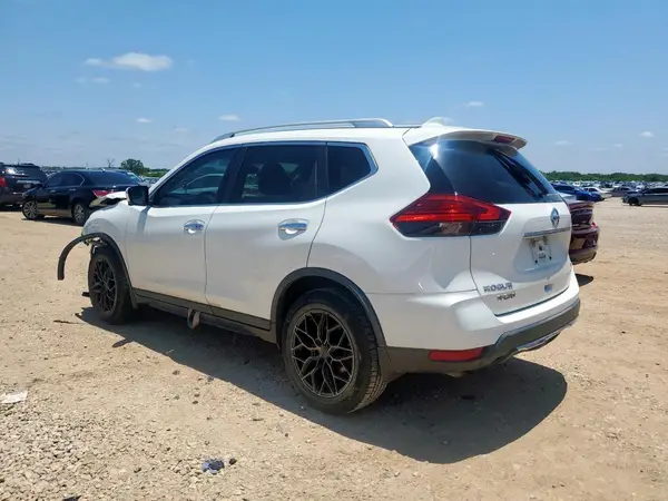 KNMAT2MTXHP593767 2017 NISSAN ROGUE - Image 2