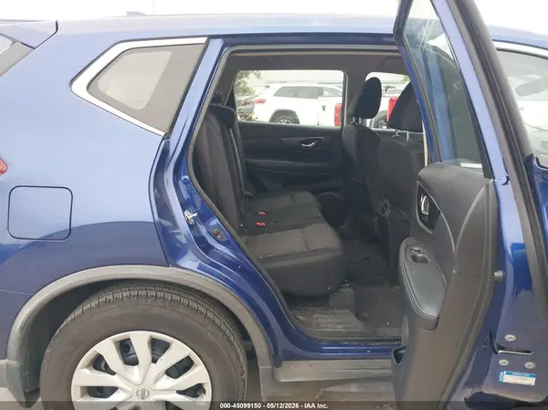 KNMAT2MTXHP595762 2017 NISSAN ROGUE - Image 8