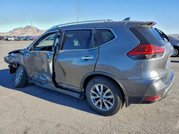 KNMAT2MTXHP596829 2017 NISSAN ROGUE - Image 2
