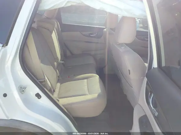 KNMAT2MTXHP596992 2017 NISSAN ROGUE - Image 8