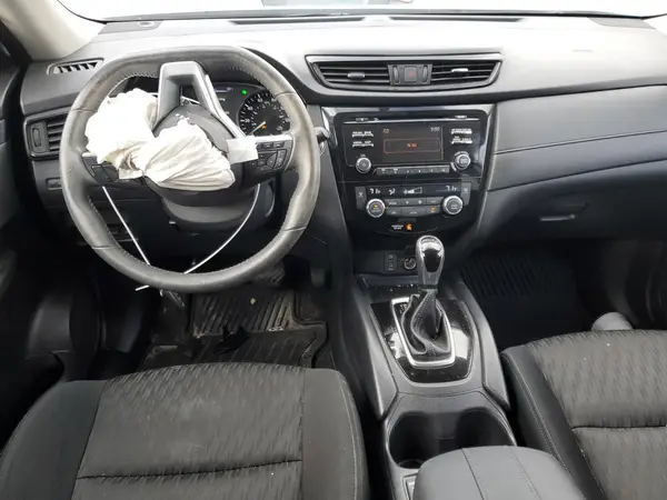 KNMAT2MTXHP613337 2017 NISSAN ROGUE - Image 8