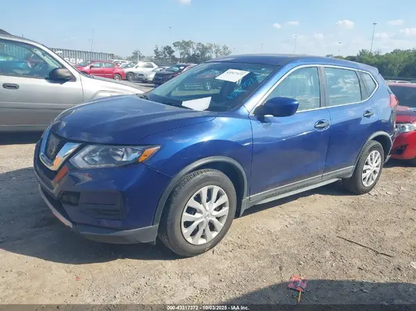 KNMAT2MTXHP615041 2017 NISSAN ROGUE - Image 2