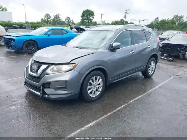 KNMAT2MTXHP615458 2017 NISSAN ROGUE - Image 2