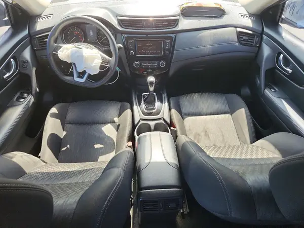 KNMAT2MTXJP501532 2018 NISSAN ROGUE - Image 8