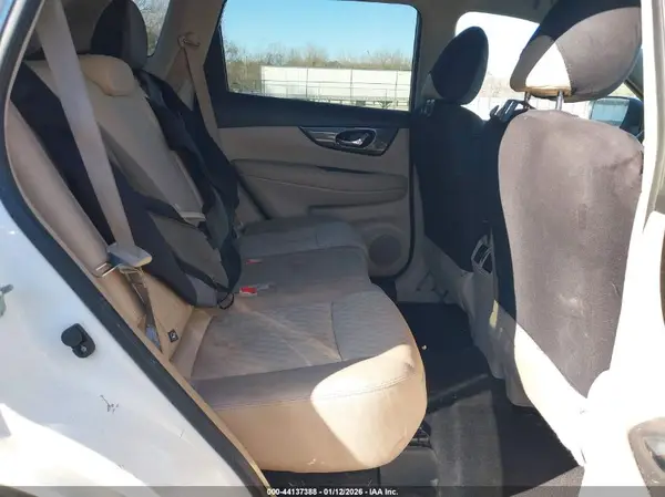 KNMAT2MTXJP502471 2018 NISSAN ROGUE - Image 8