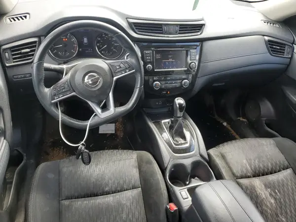 KNMAT2MTXJP505788 2018 NISSAN ROGUE - Image 8