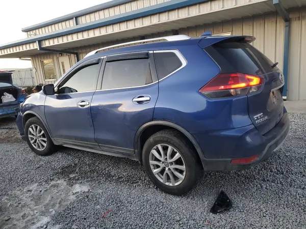 KNMAT2MTXJP507797 2018 NISSAN ROGUE - Image 2