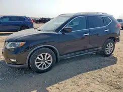 KNMAT2MTXJP512451 2018 NISSAN ROGUE