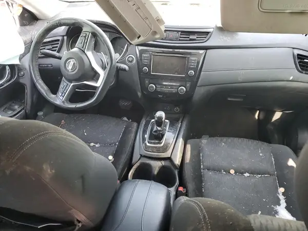 KNMAT2MTXJP515124 2018 NISSAN ROGUE - Image 8