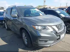 KNMAT2MTXJP518508 2018 NISSAN ROGUE