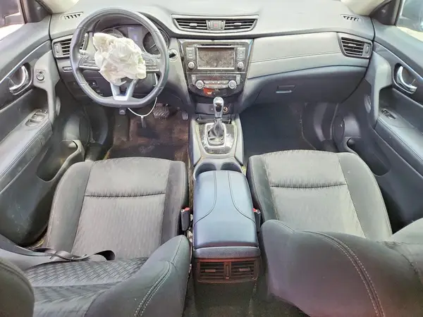 KNMAT2MTXJP524101 2018 NISSAN ROGUE - Image 8