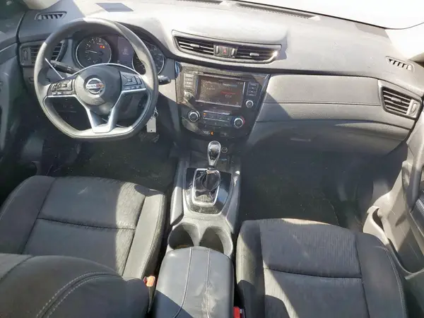 KNMAT2MTXJP527371 2018 NISSAN ROGUE - Image 8